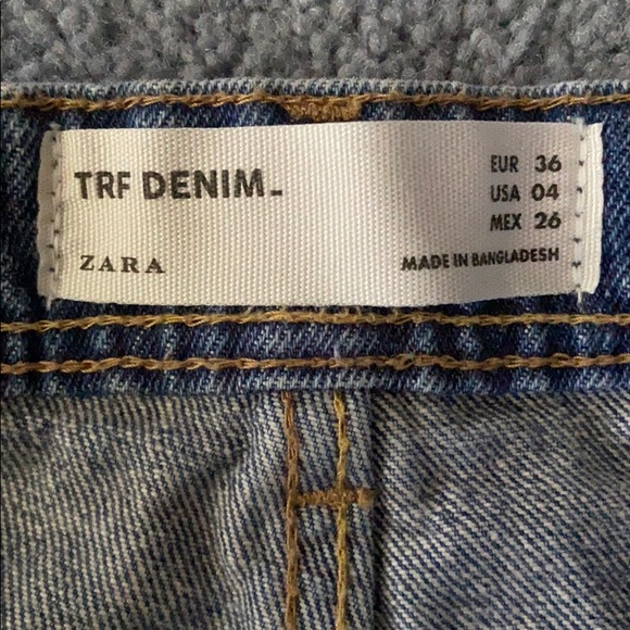 Zara sz 4 Jean shorts - Picture 4 of 4